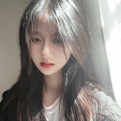 美女老板悔哭了