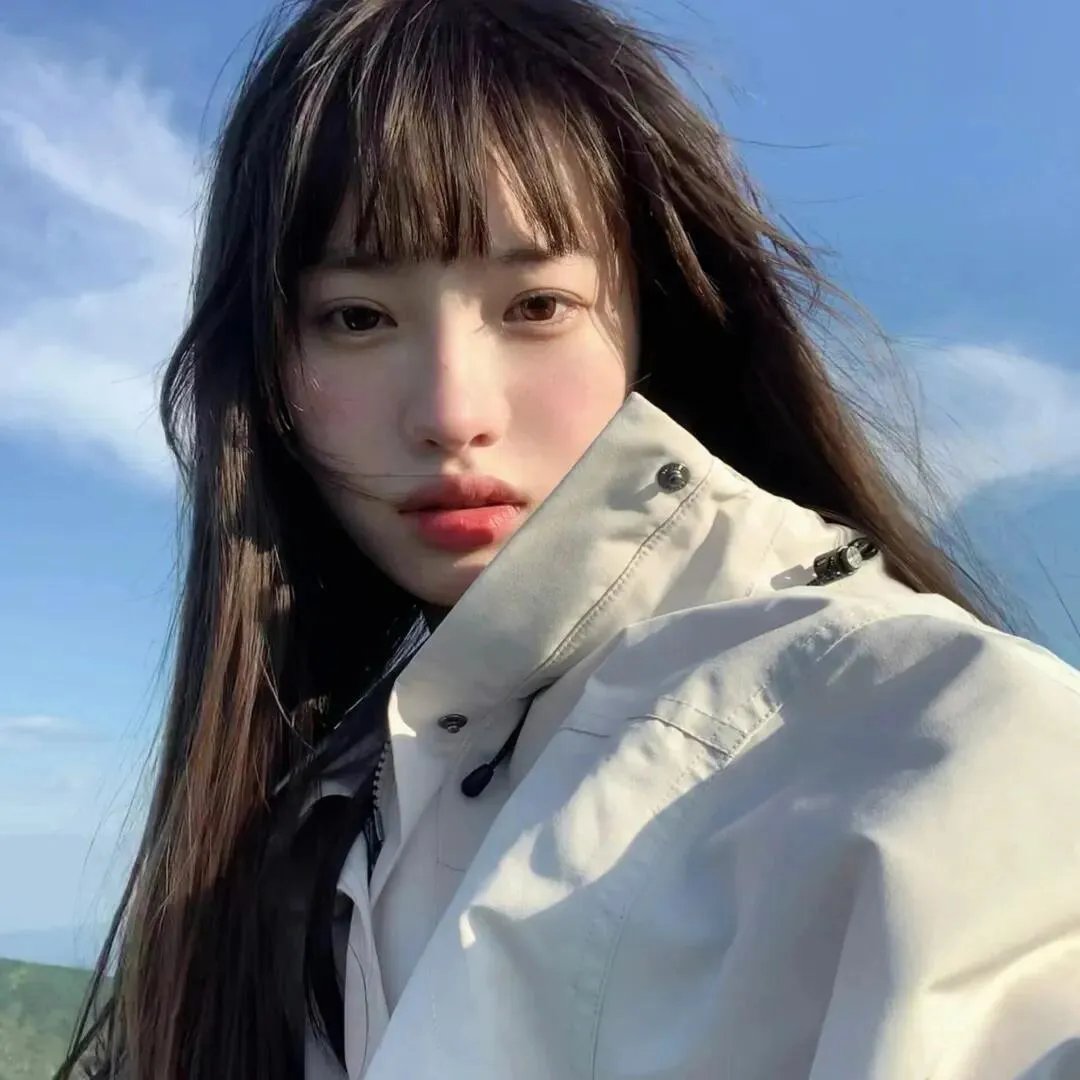 鹰羽落处是长冬